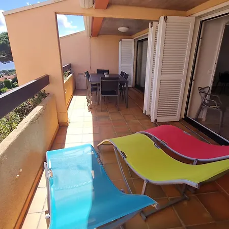 Climatise Avec Piscine, 3 Pieces, 6 Personnes, Golfe De Saint-tropez - Fr-1-780-58