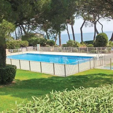 Apartment Climatise Avec Piscine, 3 Pieces, 6 Personnes, Golfe De Saint-tropez *