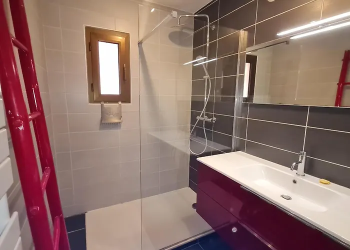 Climatise Avec Piscine, 3 Pieces, 6 Personnes, Golfe De Saint-tropez - Fr-1-780-58 Apartmán *